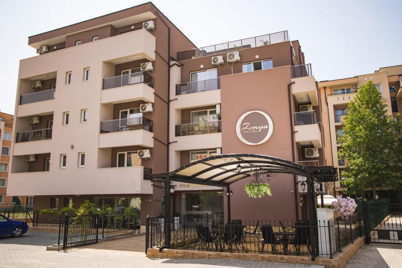 Hotel Zonya Pantai Sunny Luaran gambar