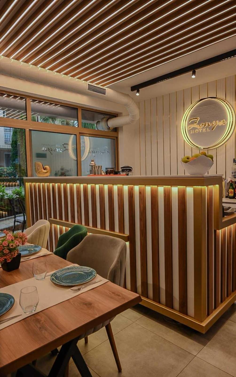 Hotel Zonya Pantai Sunny Luaran gambar