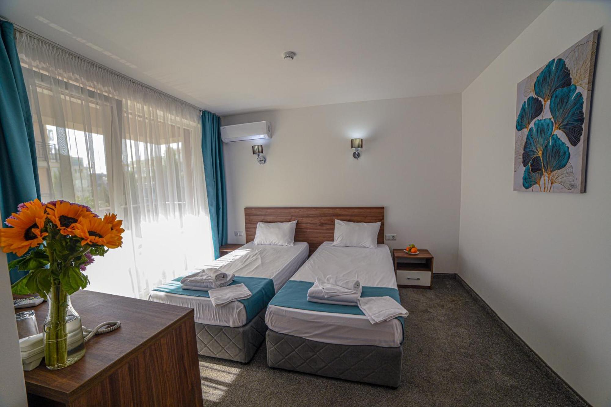 Hotel Zonya Pantai Sunny Luaran gambar