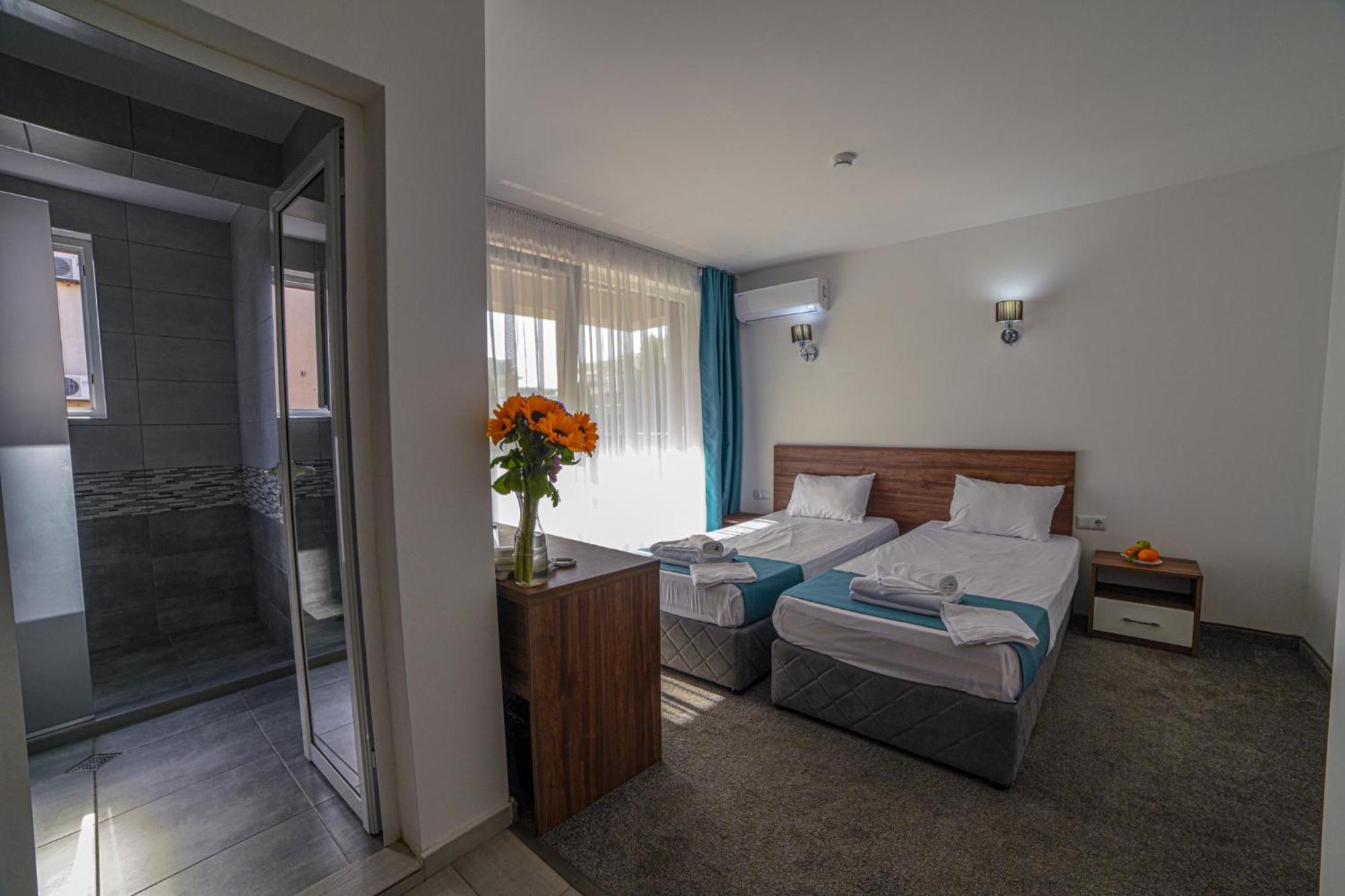 Hotel Zonya Pantai Sunny Luaran gambar